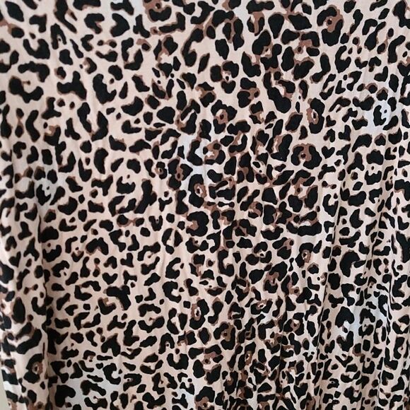 Maurice's tee top  - Picture 2 of 3